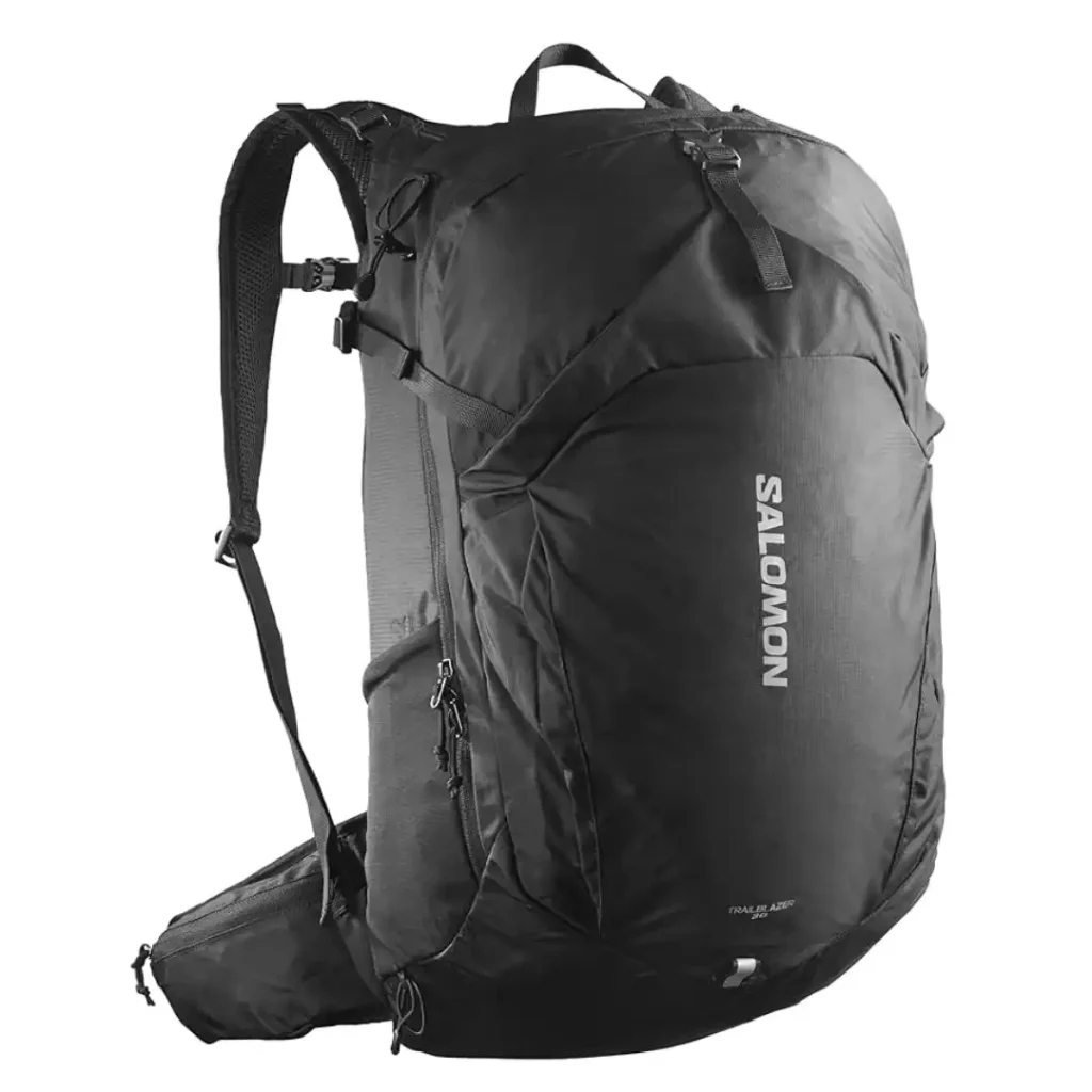 Mochila ligera Salomon Trailblazer 30 litros con diseño minimalista y bolsillos laterales elásticos