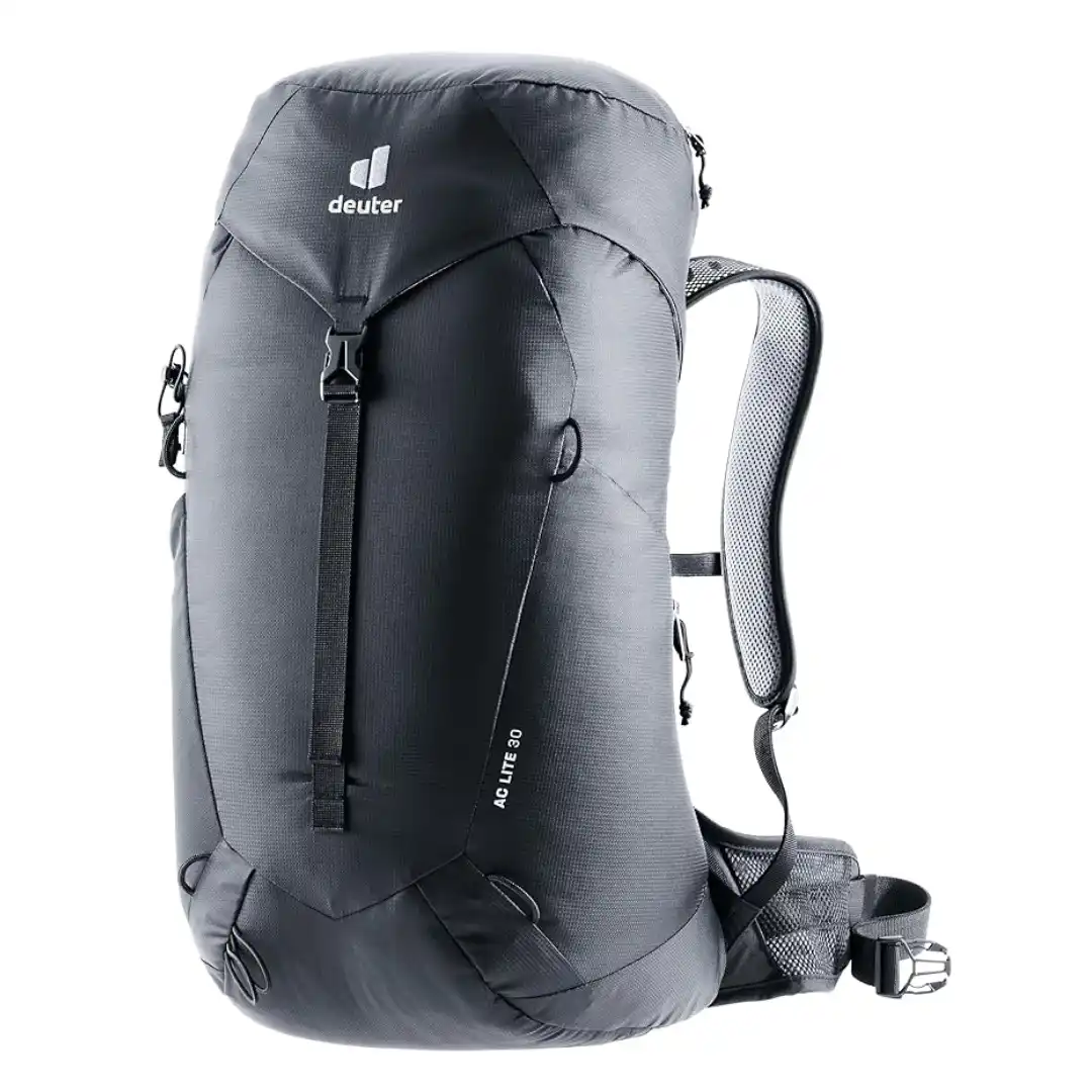 Mochila Deuter AC Lite 30 litros con sistema de espalda de malla Aircomfort y funda para lluvia
